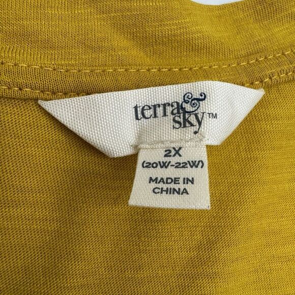 Terra & Sky Yellow Top Size 2X V-Neck Flowy Fit Flare Stretch Blouse Peasant - Picture 3 of 8